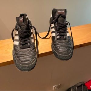 Adidas copa mundial flats